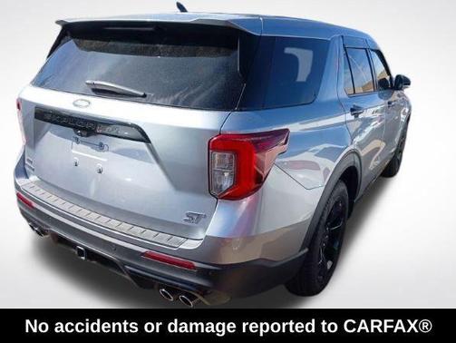 Silver Metallic 2022 Ford Explorer ST
