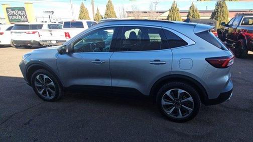 2024 Ford Escape Platinum