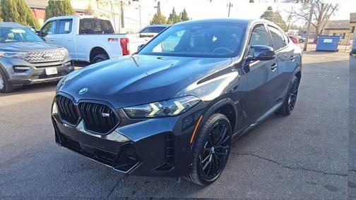 2025 BMW X6 M60i