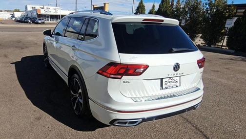 2022 Volkswagen Tiguan 2.0T SEL R-Line