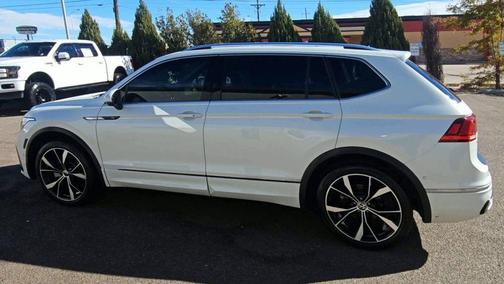 2022 Volkswagen Tiguan 2.0T SEL R-Line