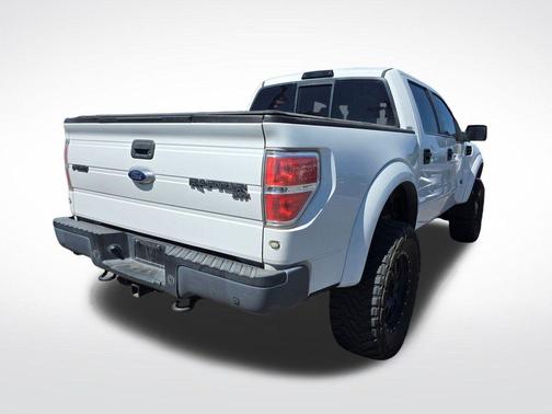 Oxford White 2014 Ford F-150 SVT Raptor