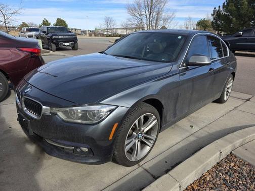 2017 BMW 330 i xDrive