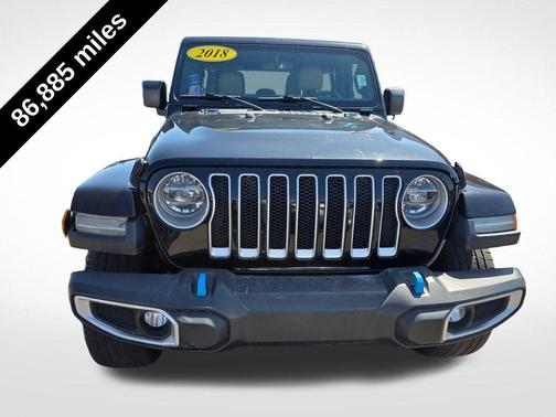 Black Clearcoat 2018 Jeep Wrangler Unlimited Sahara