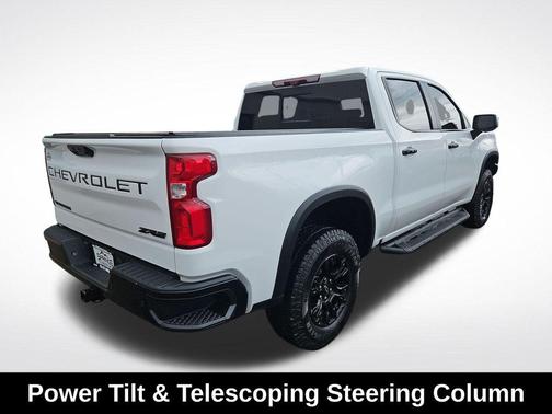 Summit White 2023 Chevrolet Silverado 1500 ZR2