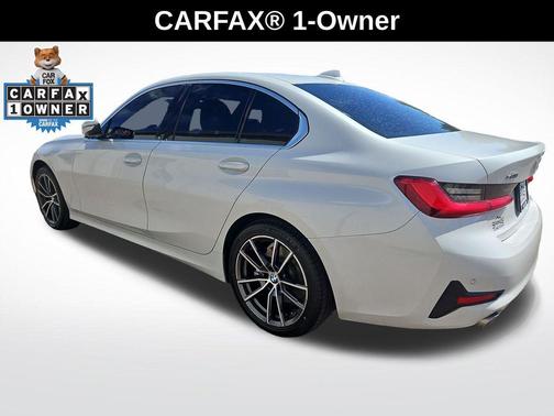 Mineral White Metallic 2021 BMW 330 i xDrive