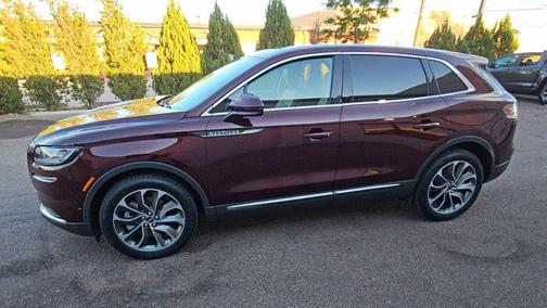 2021 Lincoln Nautilus Reserve