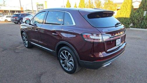 2021 Lincoln Nautilus Reserve