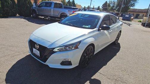 2022 Nissan Altima 2.5 SR