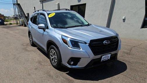 2023 Subaru Forester Premium