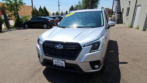 2023 Subaru Forester Premium