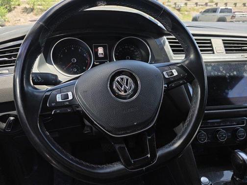 2018 Volkswagen Tiguan 2.0T SE