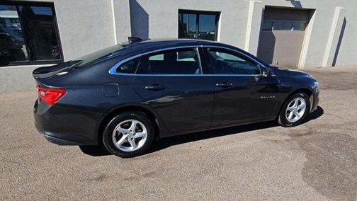 2017 Chevrolet Malibu 1LS