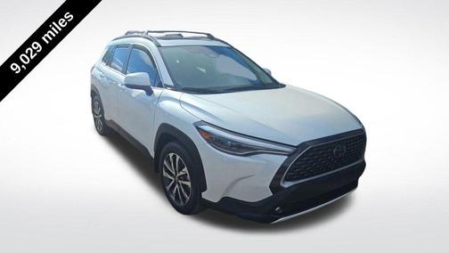 2024 Toyota Corolla Cross XLE