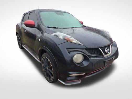 Sapphire Black 2014 Nissan Juke NISMO RS
