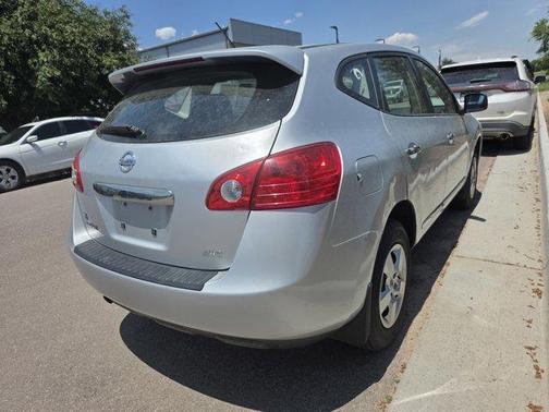 2012 Nissan Rogue S