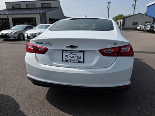 2017 Chevrolet Malibu 1LT