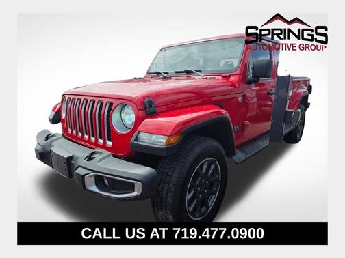 Firecracker Red Clearcoat 2021 Jeep Gladiator Overland