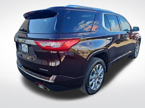 2021 Chevrolet Traverse Premier