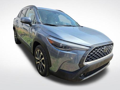 CELESTITE 2023 Toyota Corolla Cross XLE
