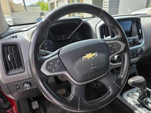 Red Rock Metallic 2016 Chevrolet Colorado LT