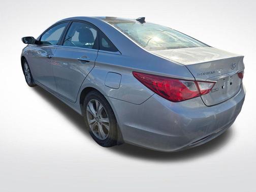 2012 Hyundai SONATA Limited