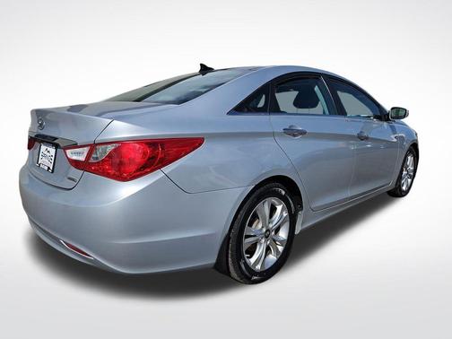 2012 Hyundai SONATA Limited