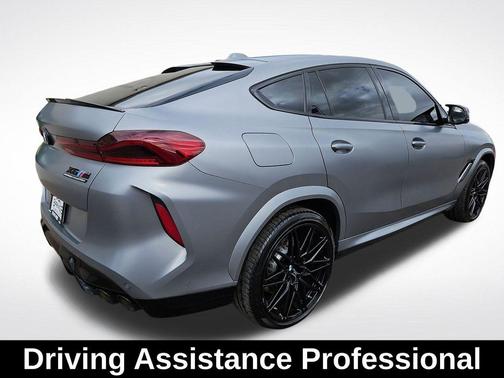 Gray Metallic 2024 BMW X6 M Base