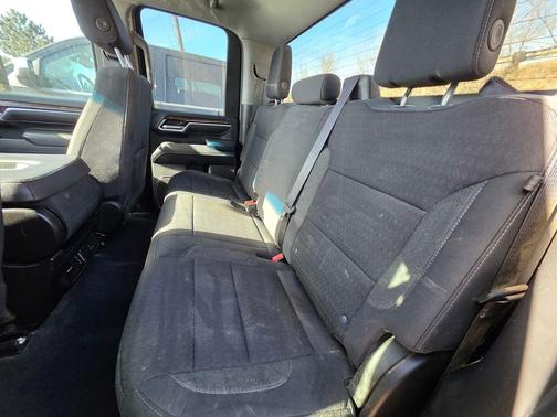 2024 GMC Sierra 2500 SLE