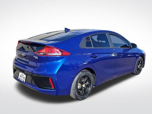 2019 Hyundai IONIQ Hybrid Blue
