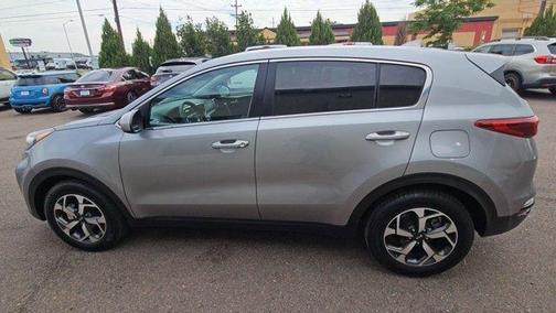 2022 Kia Sportage LX
