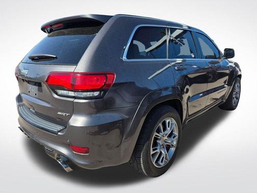 Granite Crystal Clearcoat Metallic 2014 Jeep Grand Cherokee SRT