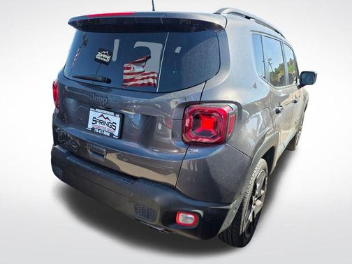 Granite Crystal Clearcoat Metallic 2021 Jeep Renegade Latitude