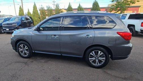 2019 Nissan Pathfinder SL