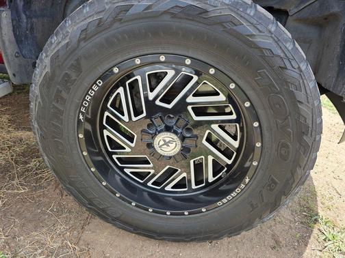 Delmonico Red Pearlcoat 2020 RAM 1500 Big Horn