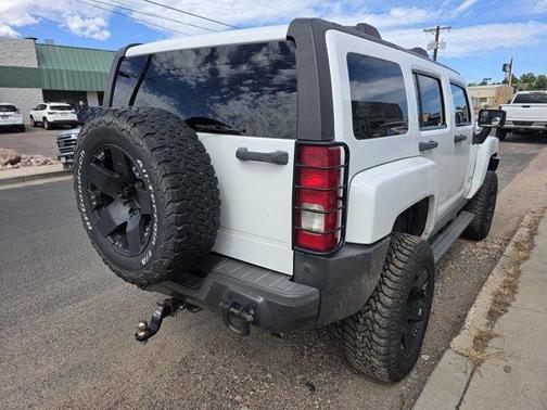 2006 Hummer H3 Base