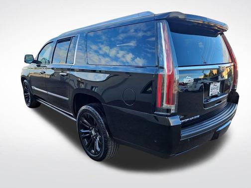 2017 Cadillac Escalade ESV Premium Luxury