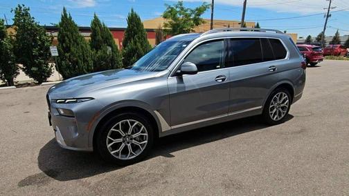 2023 BMW X7 xDrive40i