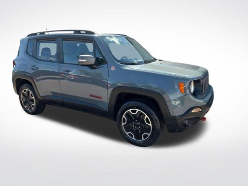 Anvil 2017 Jeep Renegade Trailhawk