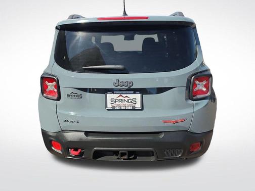 Anvil 2017 Jeep Renegade Trailhawk