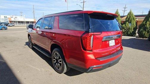 2021 GMC Yukon XL AT4