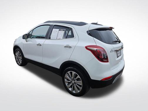 Summit White 2020 Buick Encore Preferred