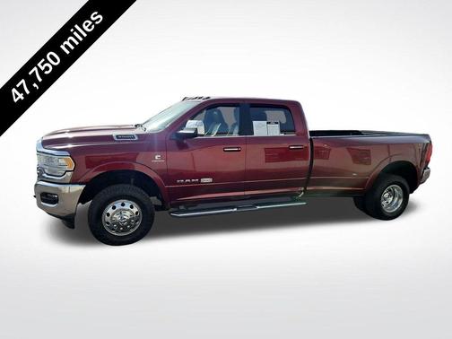 Delmonico Red Pearlcoat 2021 RAM 3500 Longhorn