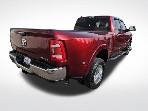 Delmonico Red Pearlcoat 2021 RAM 3500 Longhorn
