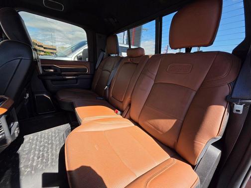 Delmonico Red Pearlcoat 2021 RAM 3500 Longhorn