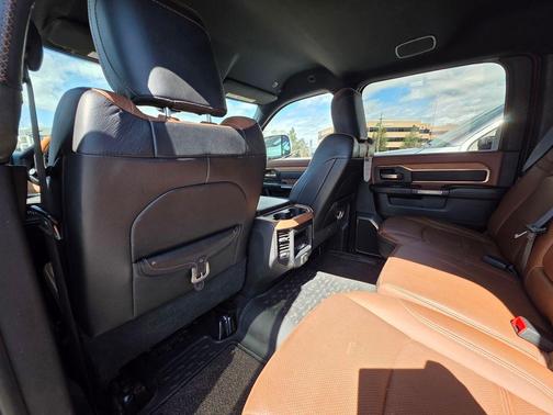 Delmonico Red Pearlcoat 2021 RAM 3500 Longhorn