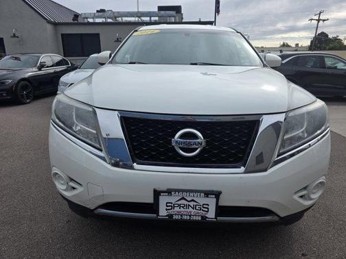 2014 Nissan Pathfinder S