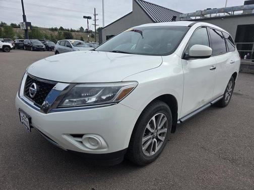 2014 Nissan Pathfinder S