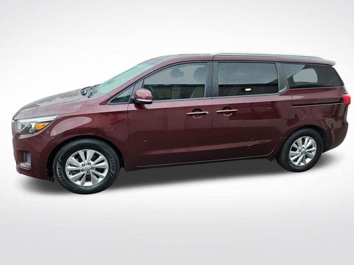 Venetian Red Pearl Metallic 2018 Kia Sedona LX