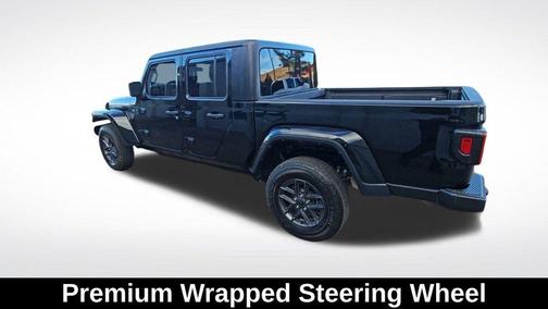 2024 Jeep Gladiator Sport